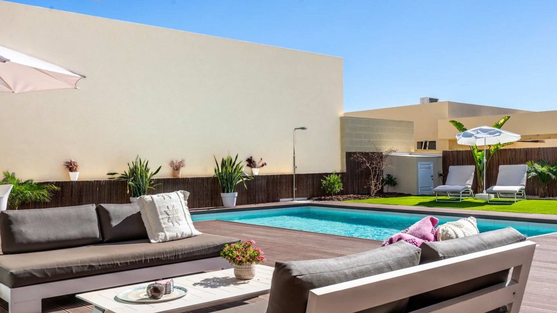 Videresalg - Fritliggende villa -
Altaona Golf and Country Village