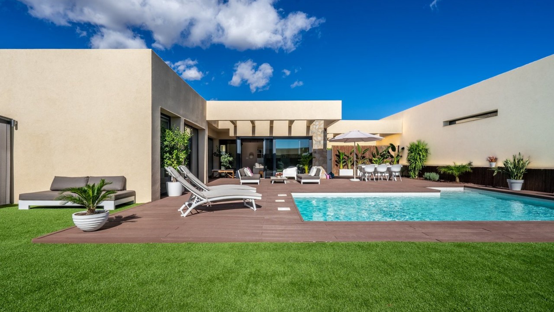 Videresalg - Fritliggende villa -
Altaona Golf and Country Village