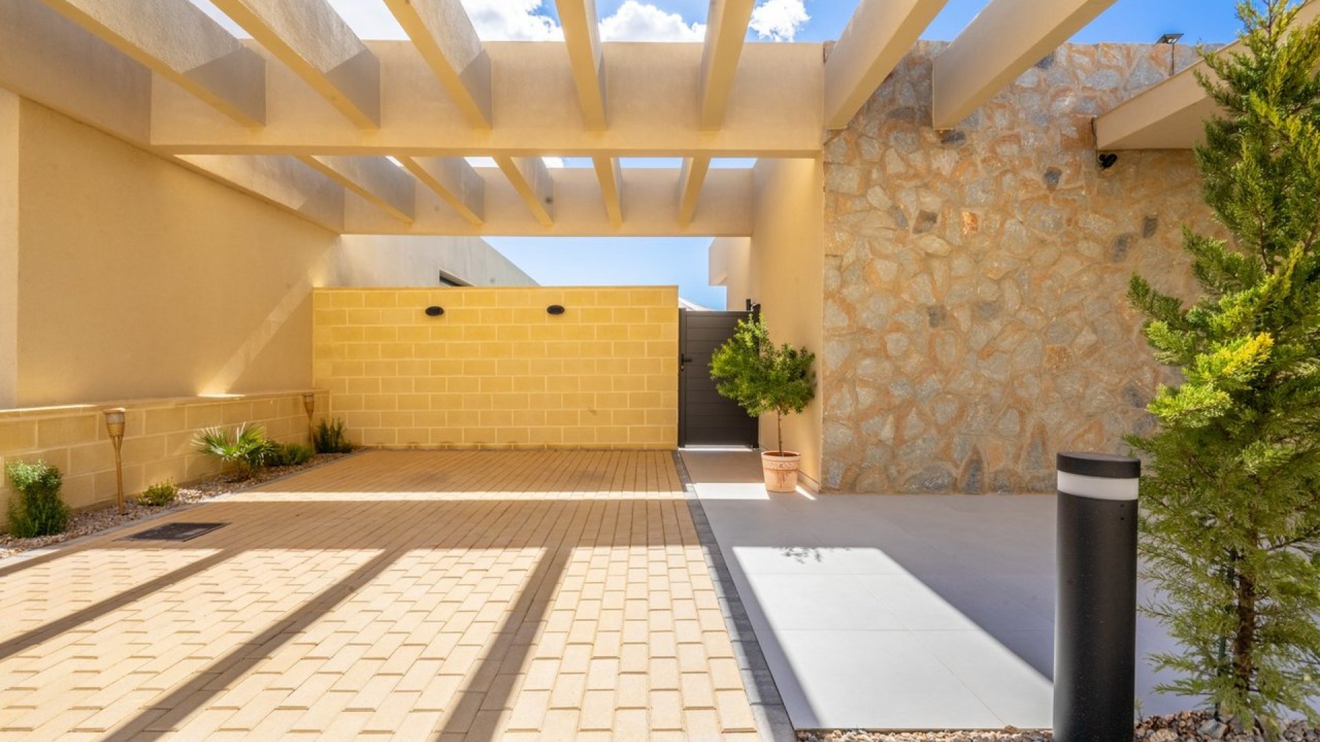 Videresalg - Fritliggende villa -
Altaona Golf and Country Village