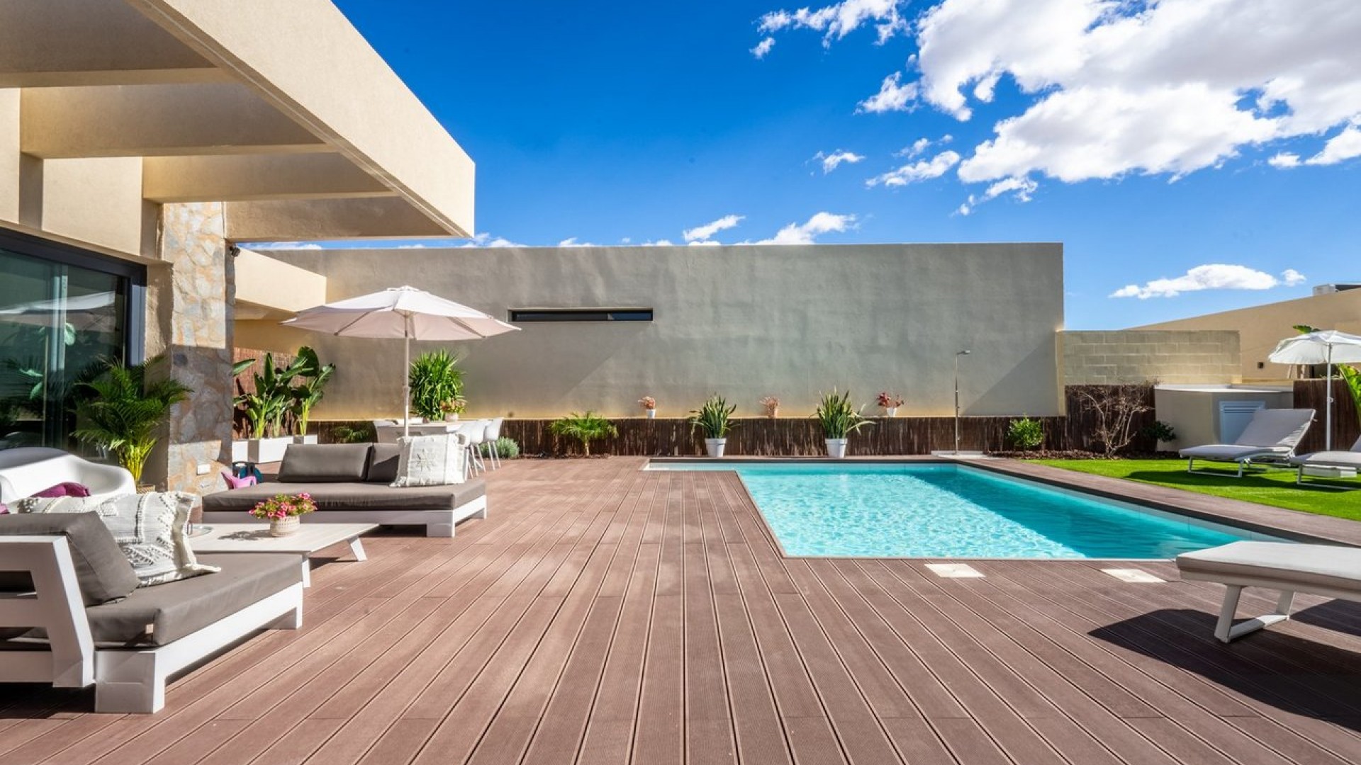 Videresalg - Fritliggende villa -
Altaona Golf and Country Village