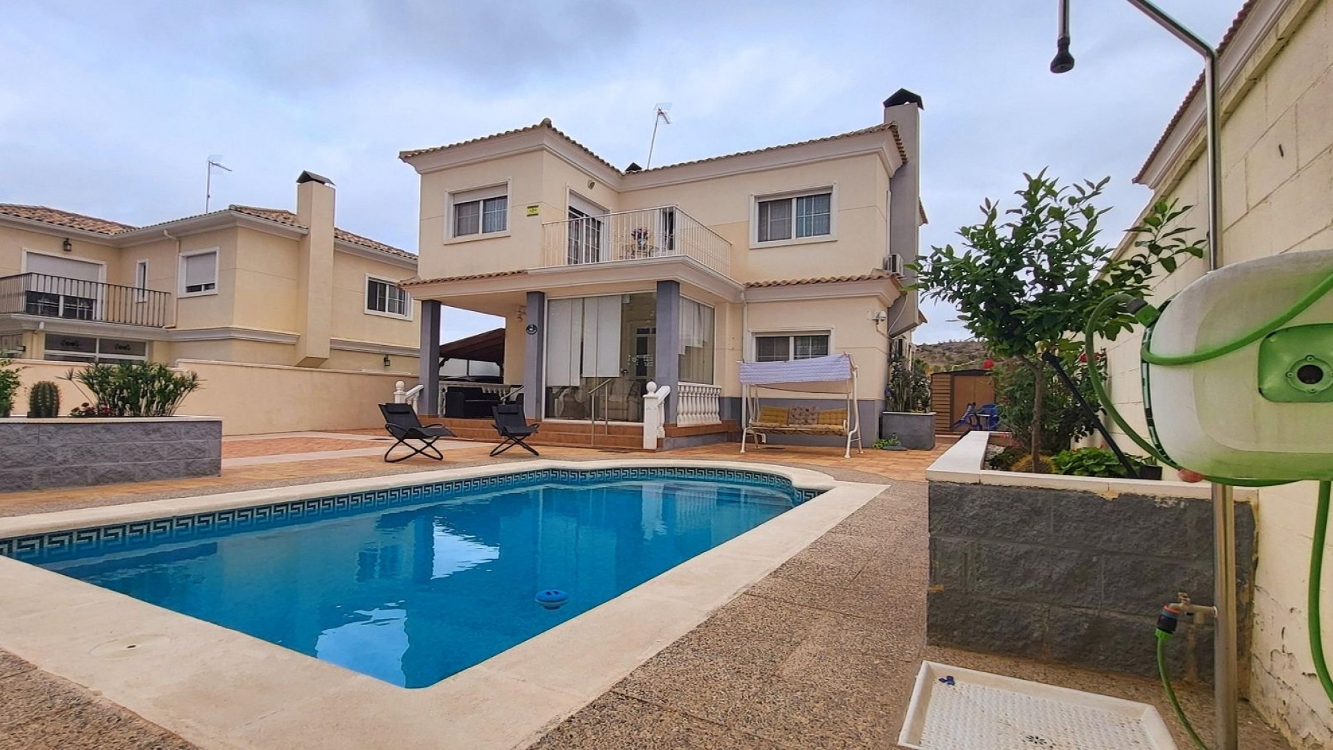 Videresalg - Fritliggende villa -
Aspe