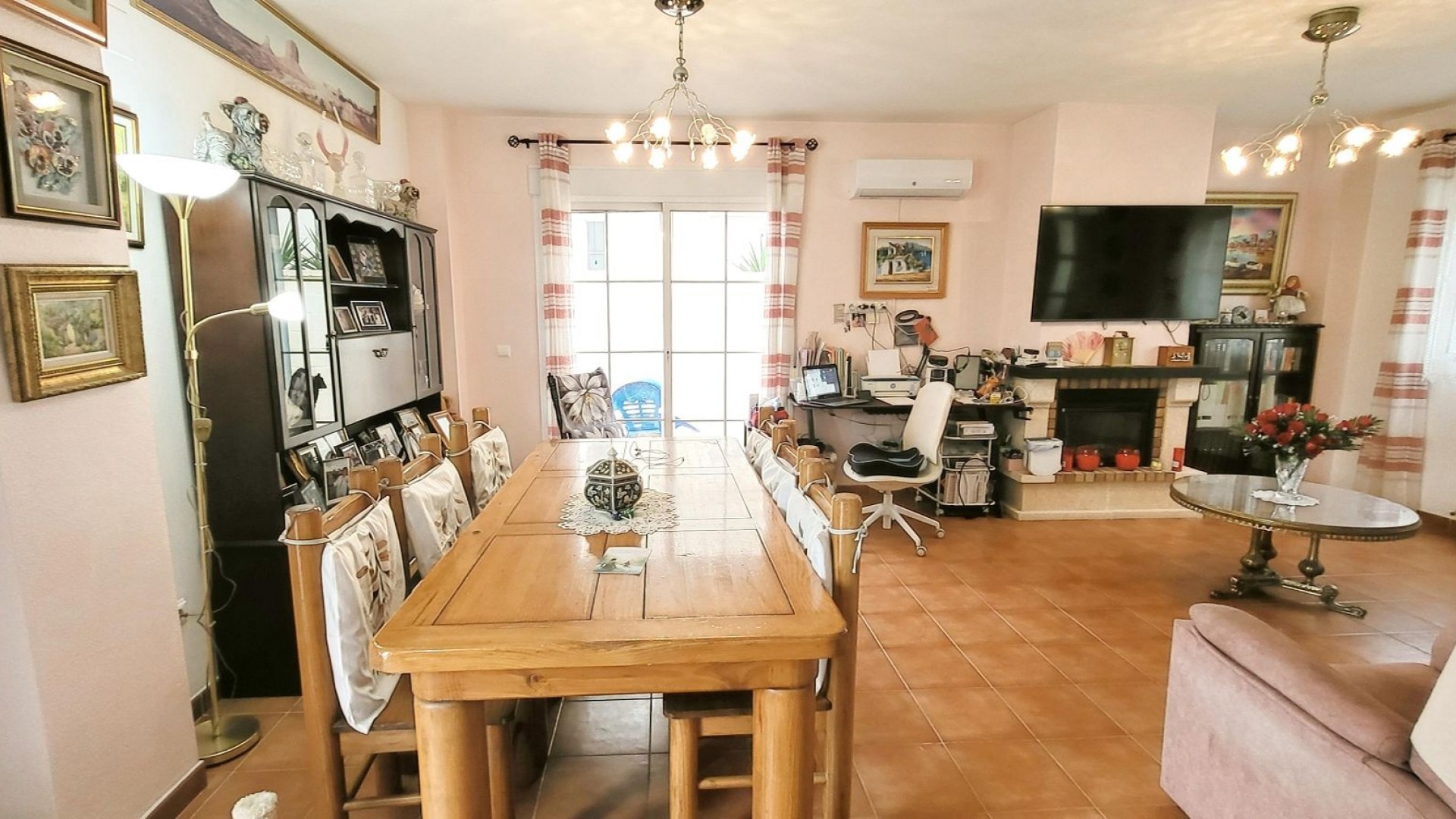 Videresalg - Fritliggende villa -
Aspe