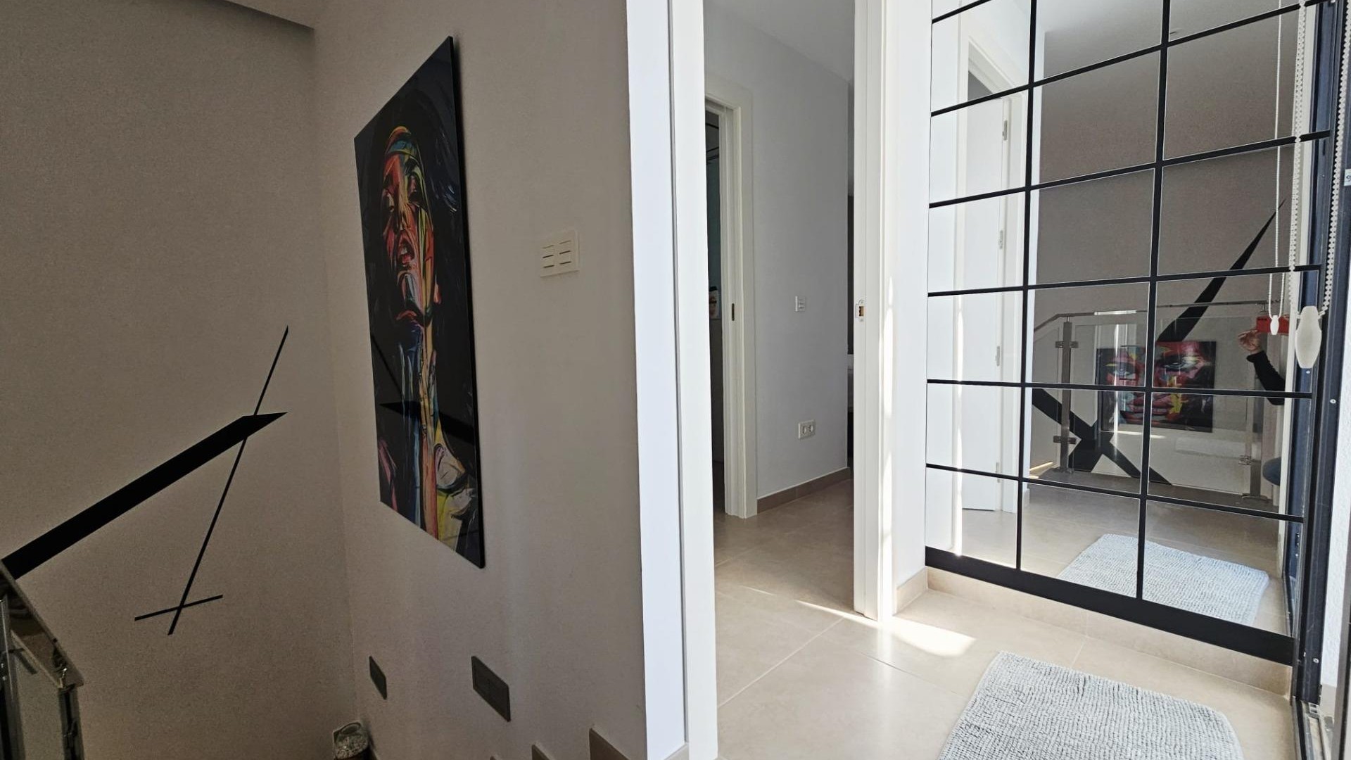 Videresalg - Fritliggende villa -
Benijofar - Benimar