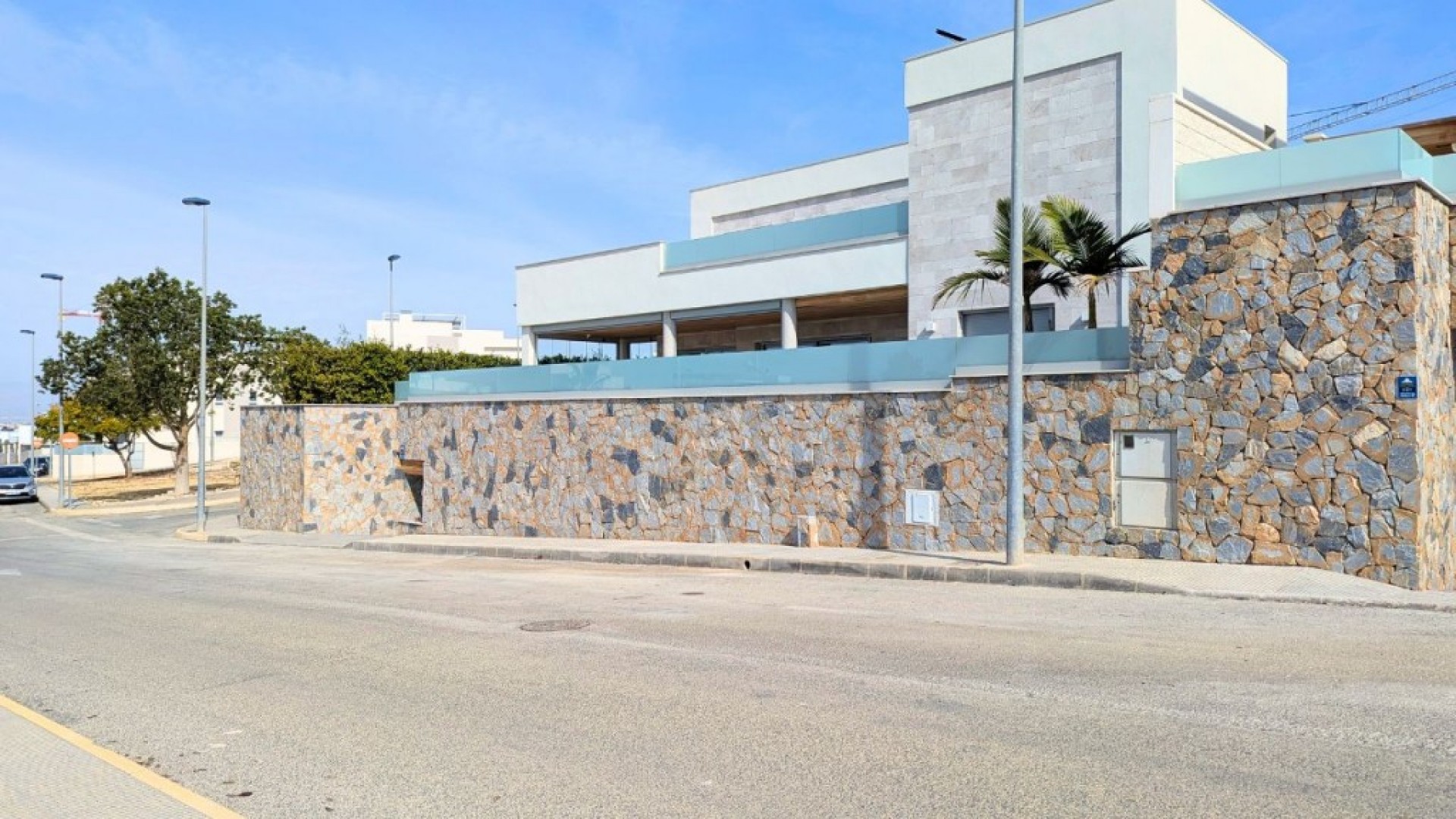 Videresalg - Fritliggende villa -
Benijofar