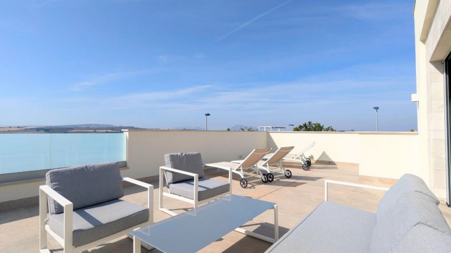 Videresalg - Fritliggende villa -
Benijofar