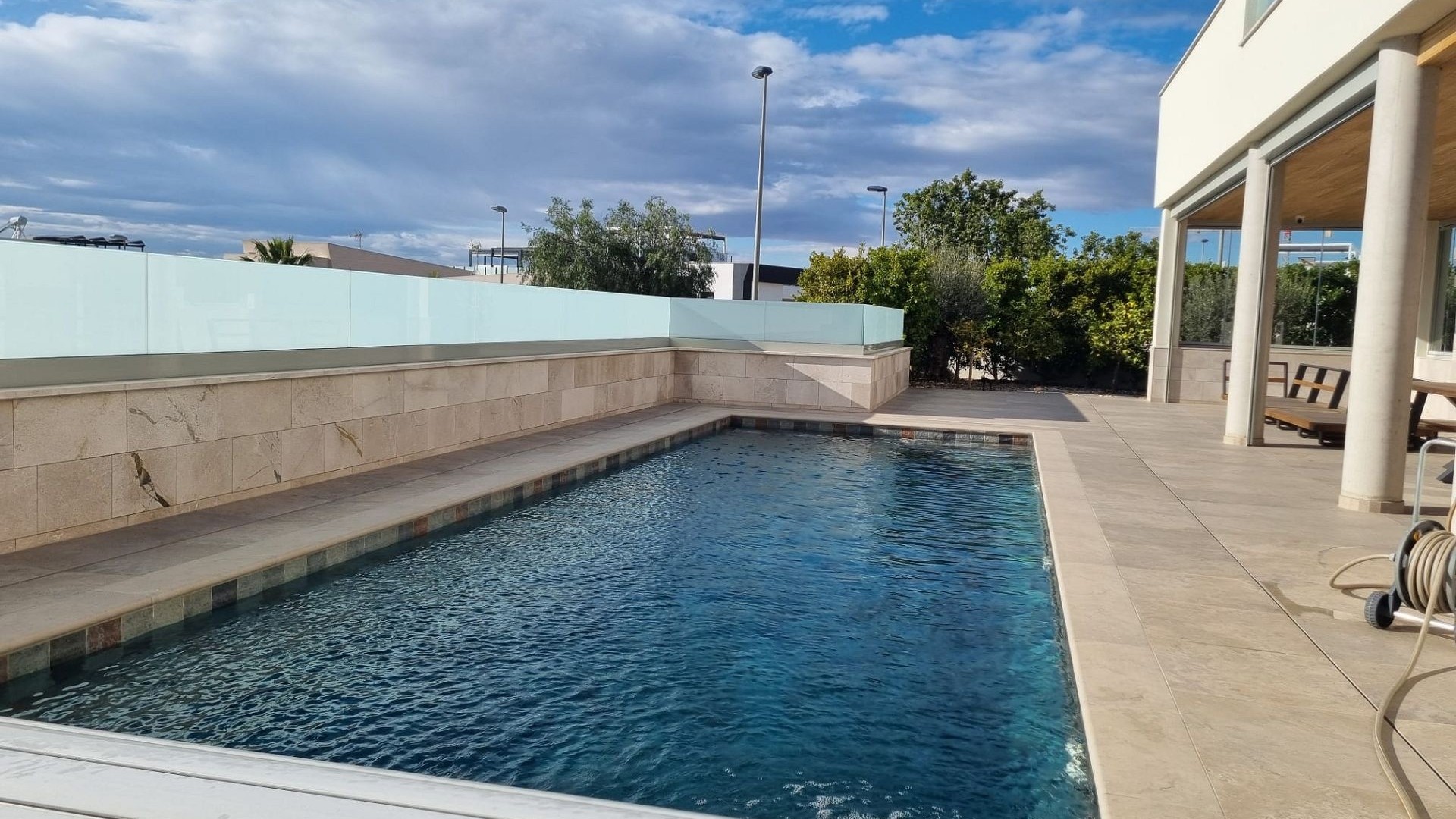 Videresalg - Fritliggende villa -
Benijofar