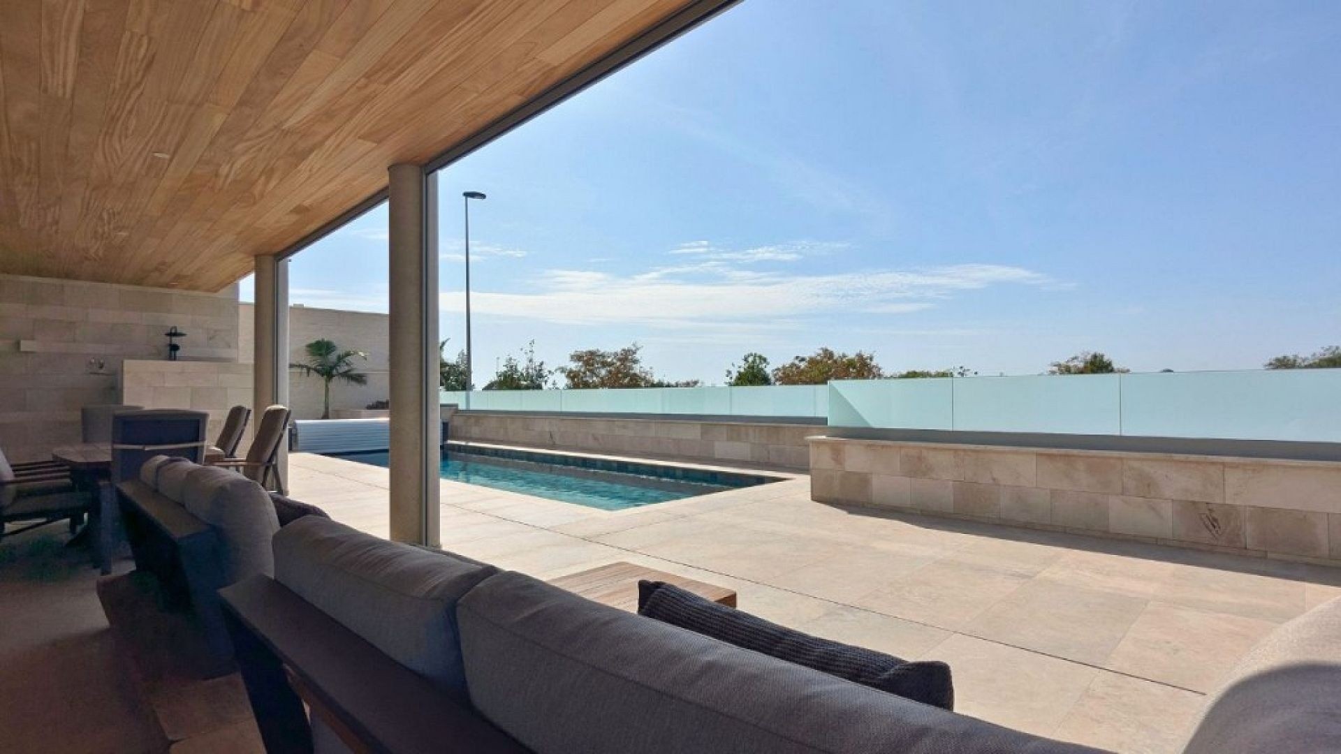 Videresalg - Fritliggende villa -
Benijofar