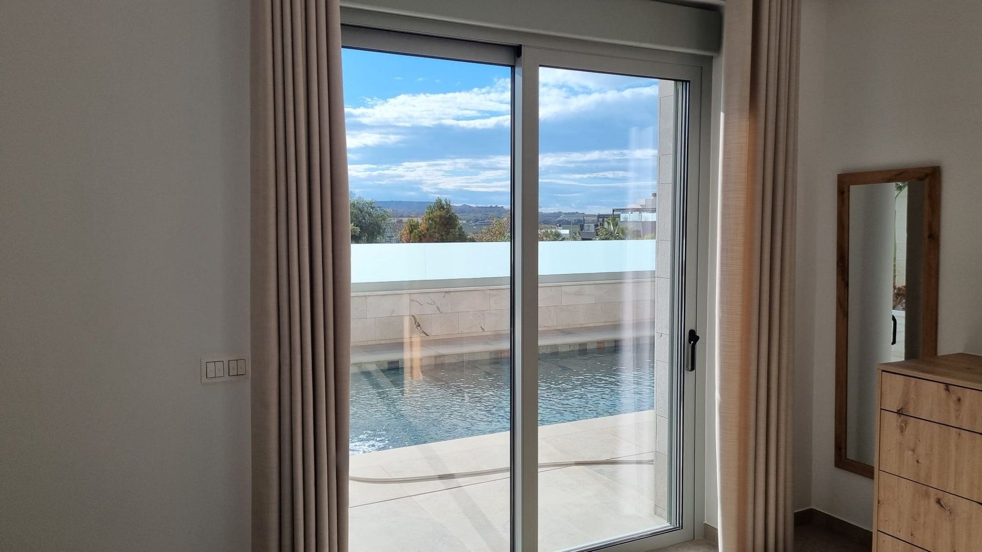 Videresalg - Fritliggende villa -
Benijofar