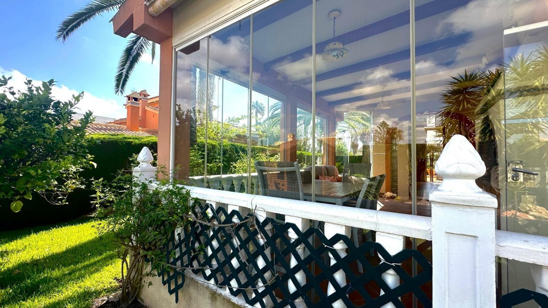 Videresalg - Fritliggende villa -
Cabo Roig - Costa blanca