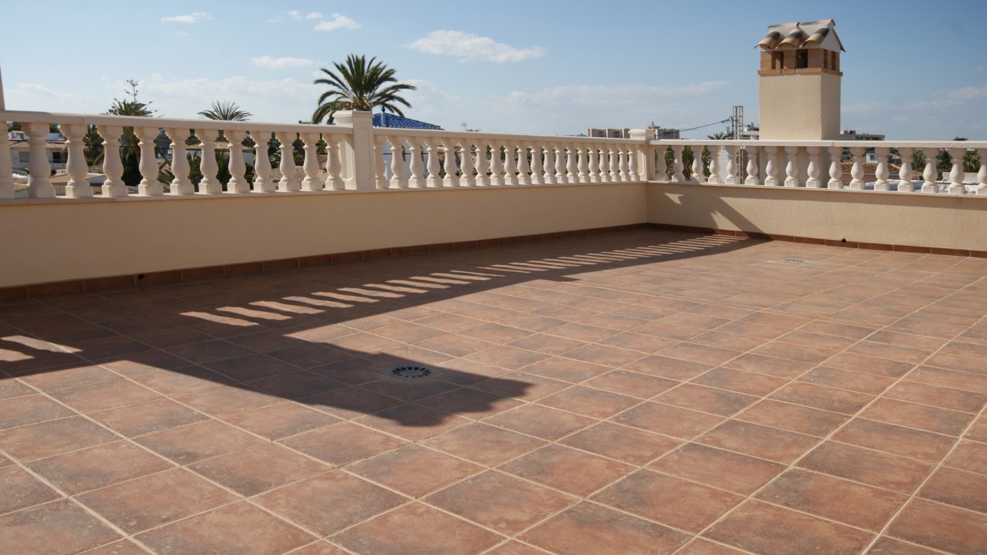 Videresalg - Fritliggende villa -
Cabo Roig - MUY CERCA DE LA PLAYA