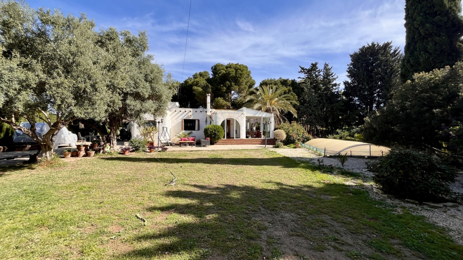 Videresalg - Fritliggende villa -
Cabo Roig