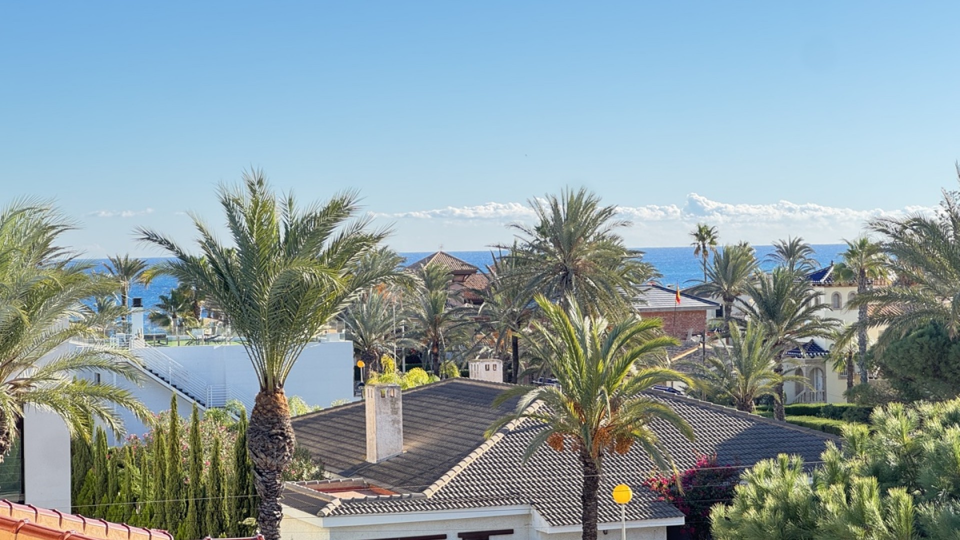 Videresalg - Fritliggende villa -
Cabo Roig