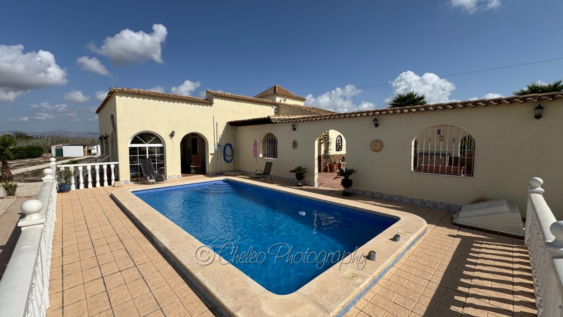 Videresalg - Fritliggende villa -
Catral - CatralAlicanteValenciaSpain