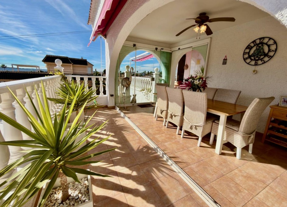 Videresalg - Fritliggende villa -
Ciudad Quesada - Rojales - Ciudad Quesada