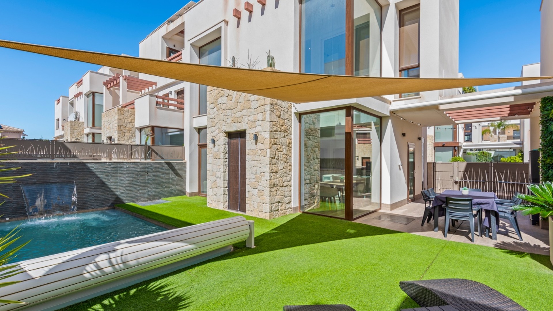 Videresalg - Fritliggende villa -
Ciudad Quesada - Rojales - Ciudad Quesada