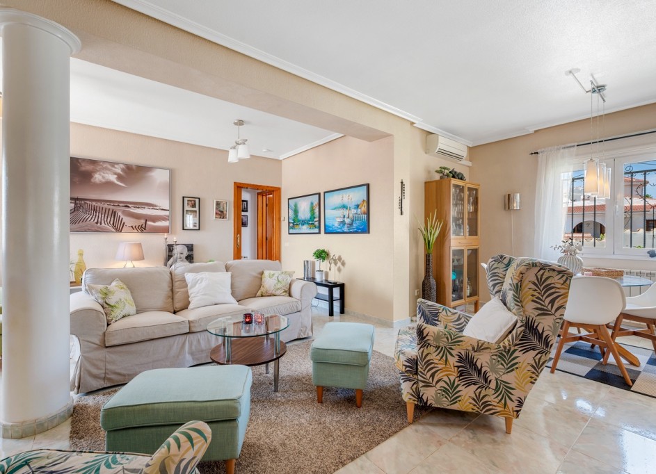 Videresalg - Fritliggende villa -
Ciudad Quesada - Rojales - Ciudad Quesada