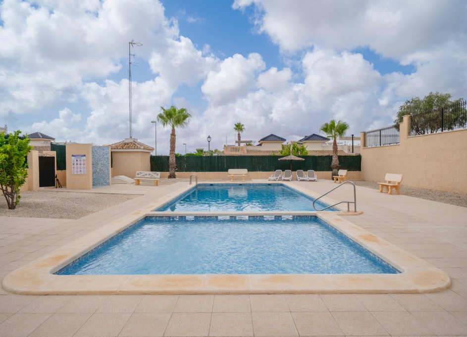 Videresalg - Fritliggende villa -
Ciudad Quesada - Rojales - Rojales