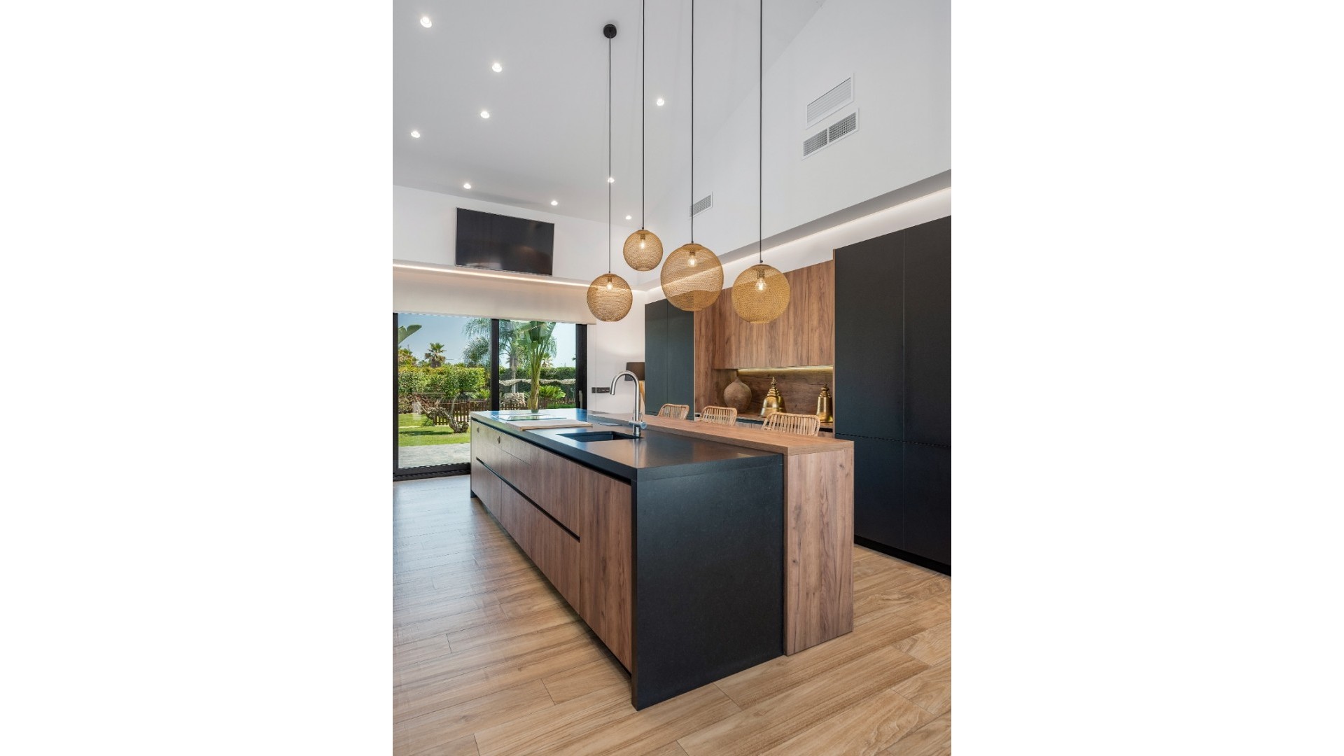 Videresalg - Fritliggende villa -
Elche - Elche/Elx