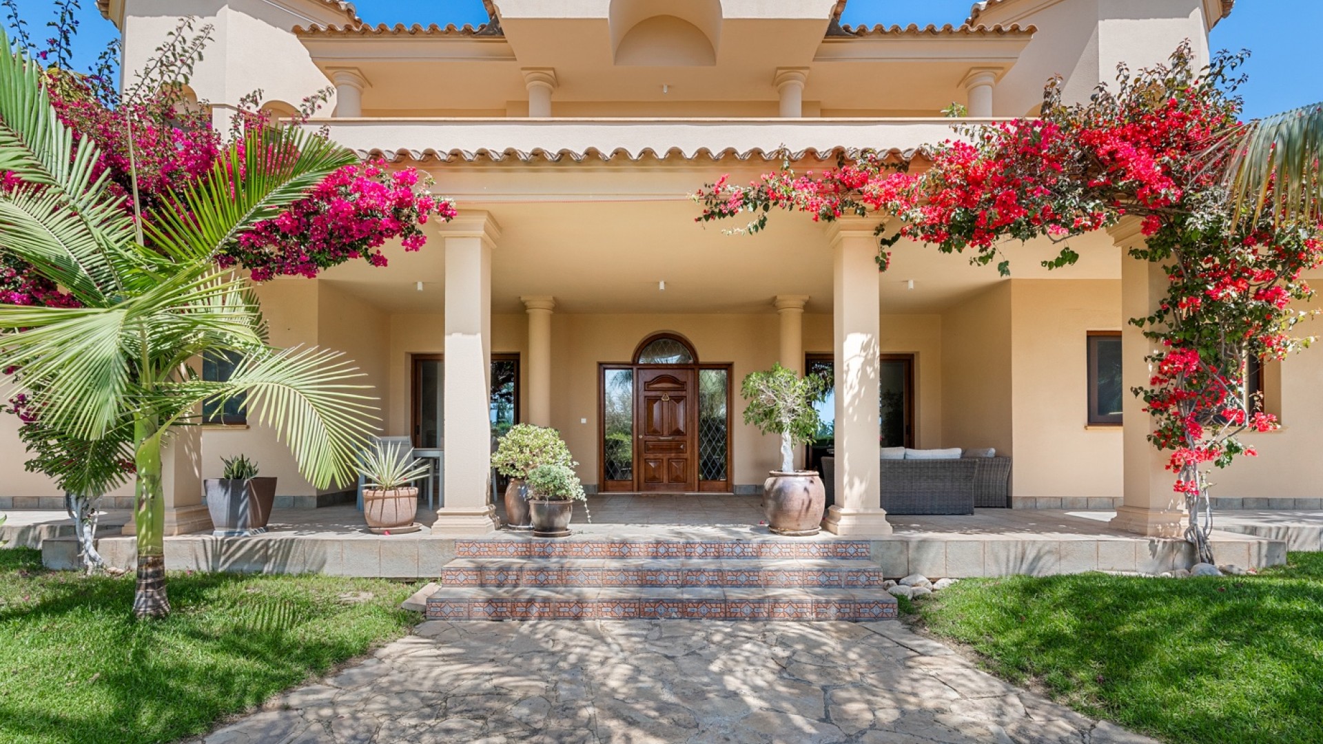 Videresalg - Fritliggende villa -
Elche - Elche/Elx