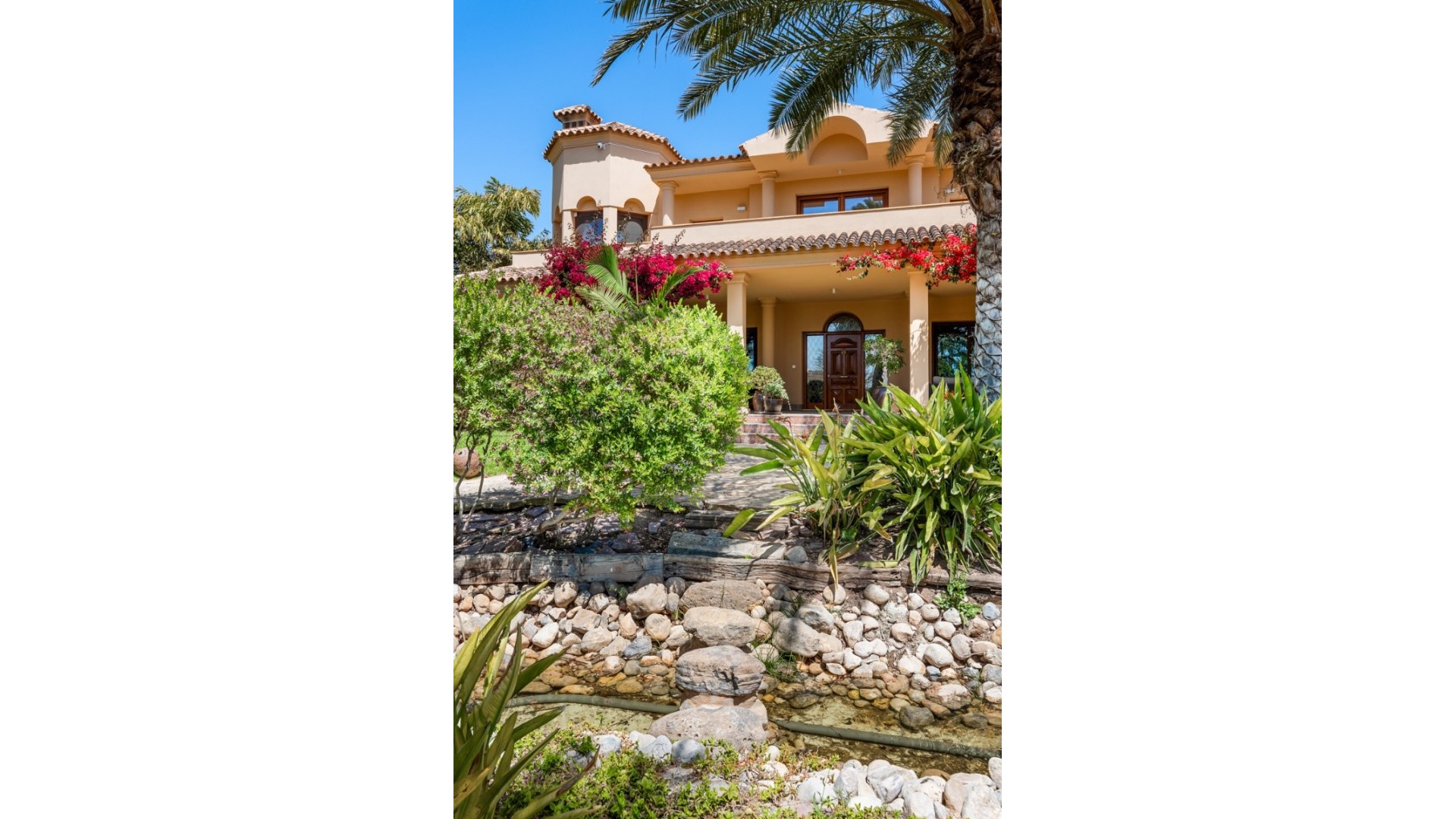 Videresalg - Fritliggende villa -
Elche - Elche/Elx