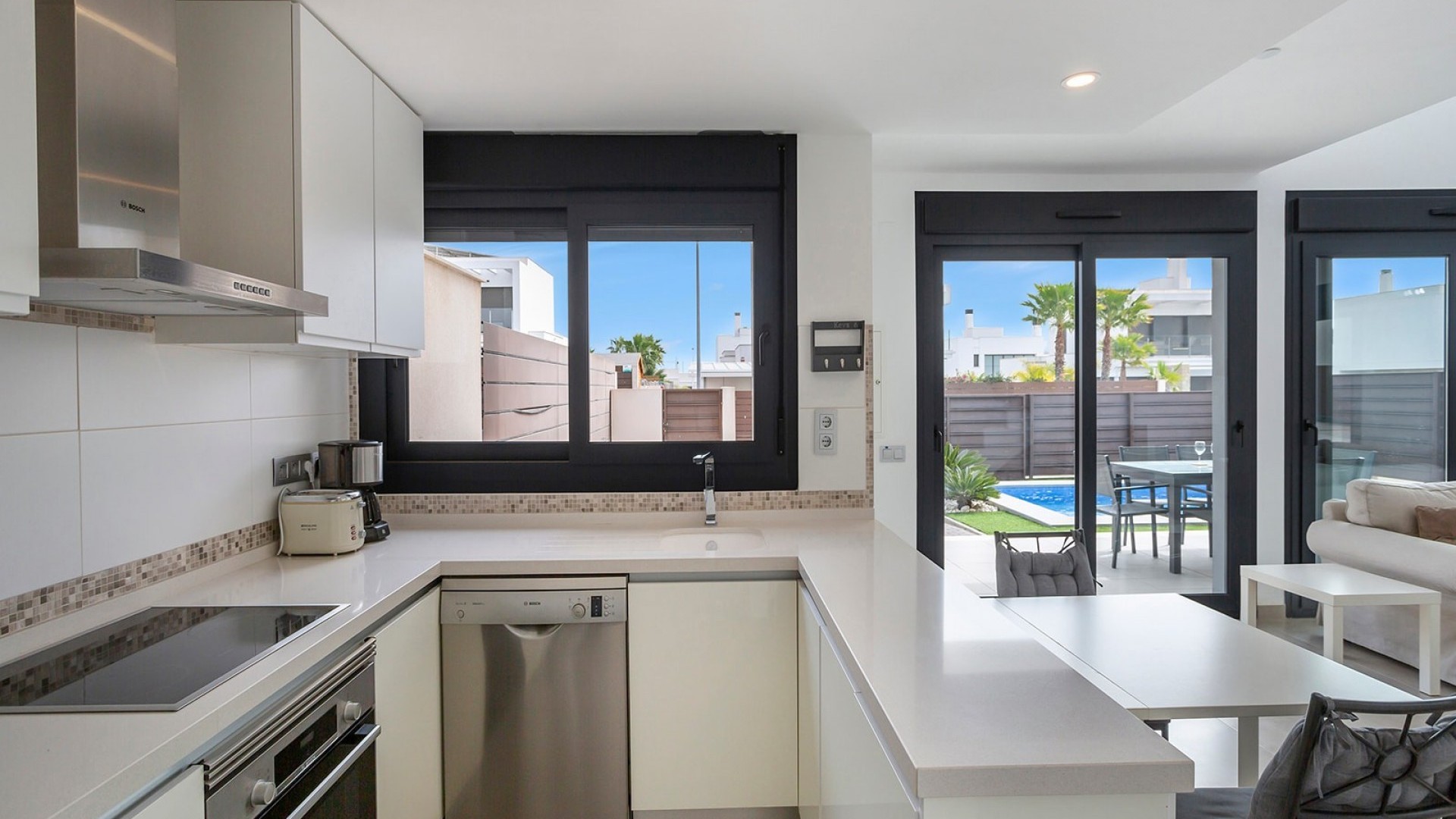 Videresalg - Fritliggende villa -
Entre Naranjos - Vistabella Golf - Entre Naranjos