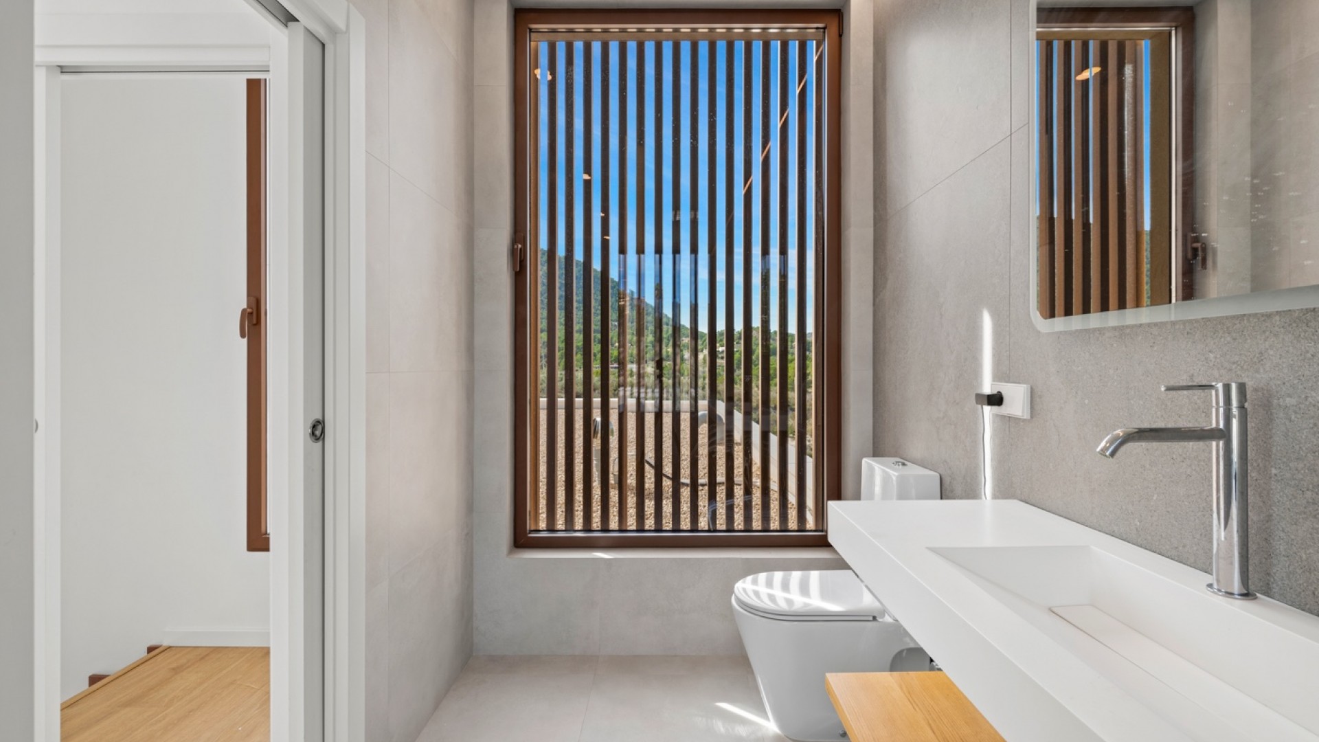 Videresalg - Fritliggende villa -
Finestrat