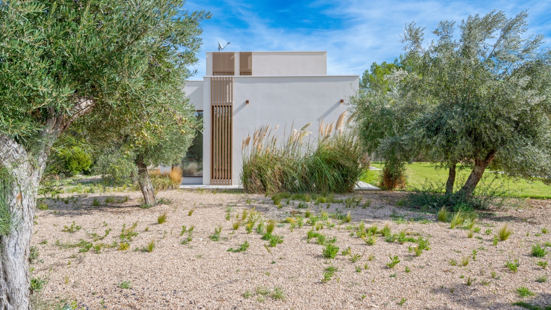 Videresalg - Fritliggende villa -
Finestrat