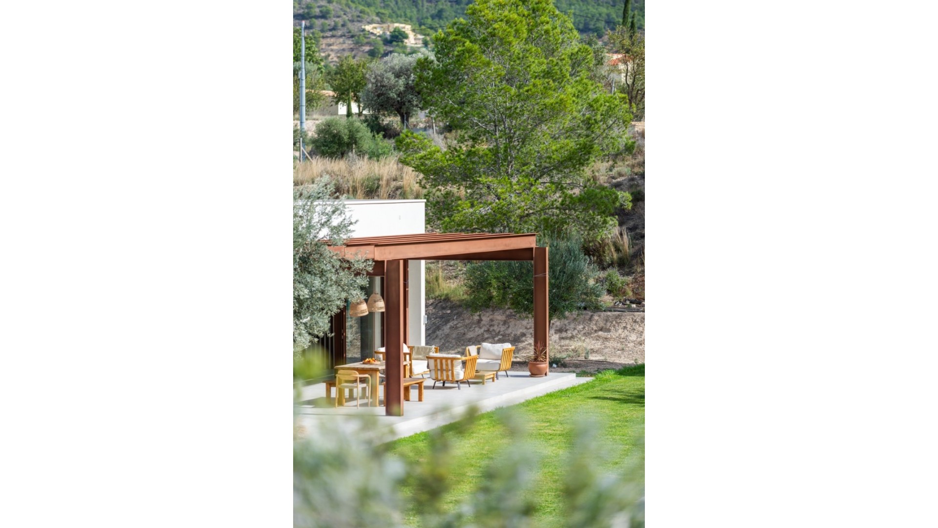 Videresalg - Fritliggende villa -
Finestrat