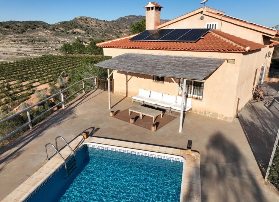 Videresalg - Fritliggende villa -
Gea y Truyols