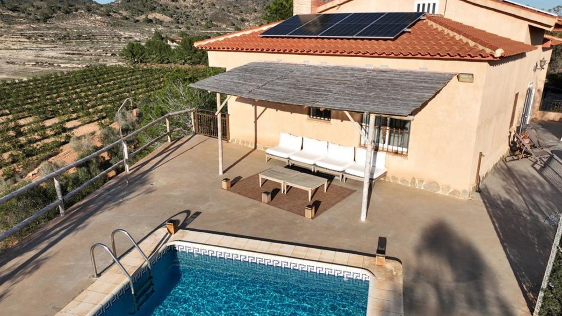 Videresalg - Fritliggende villa -
Gea y Truyols