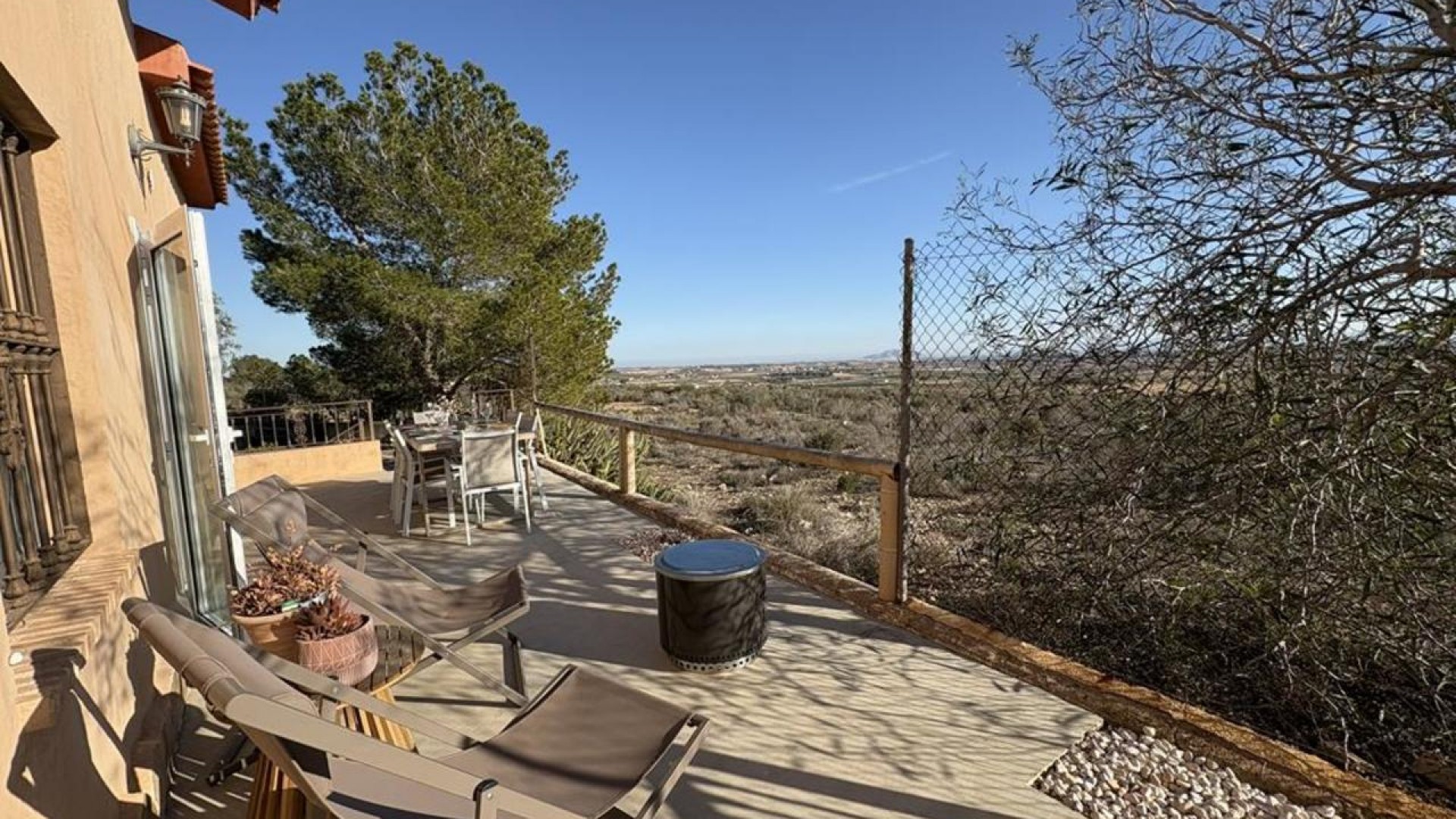 Videresalg - Fritliggende villa -
Gea y Truyols