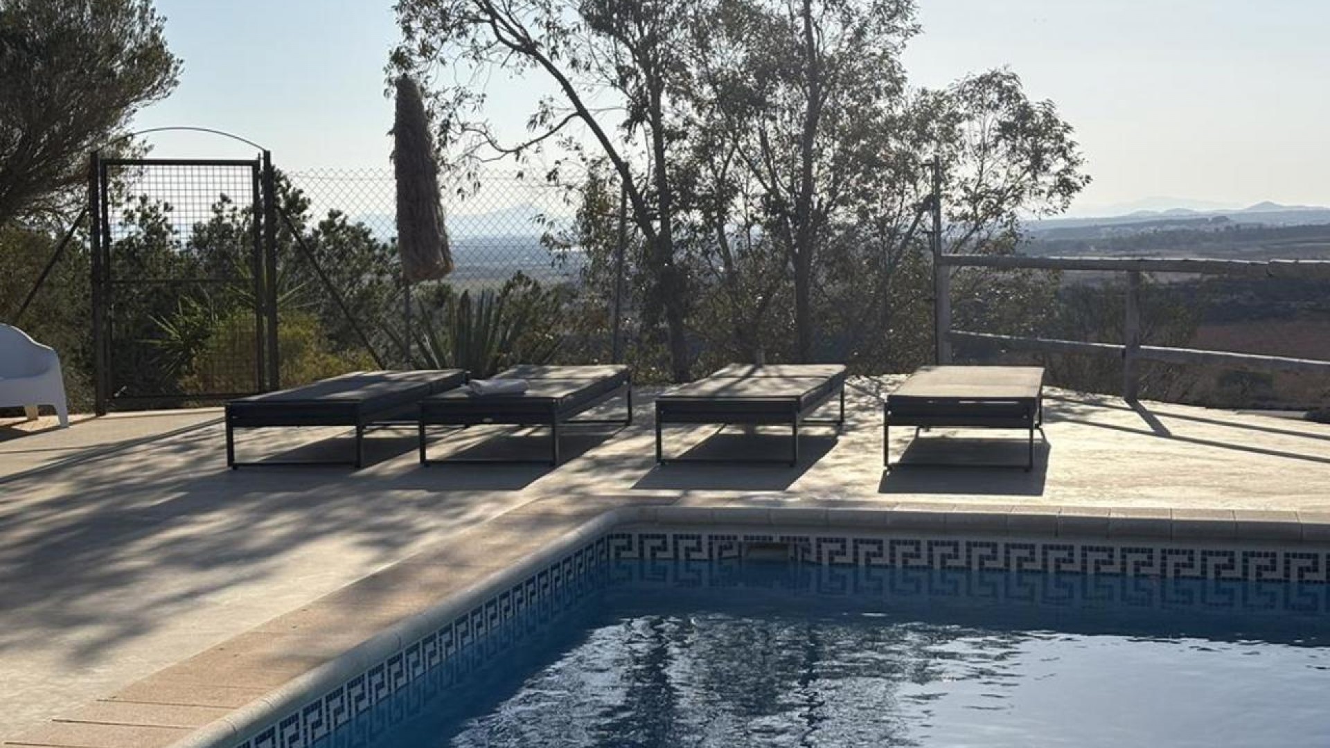 Videresalg - Fritliggende villa -
Gea y Truyols