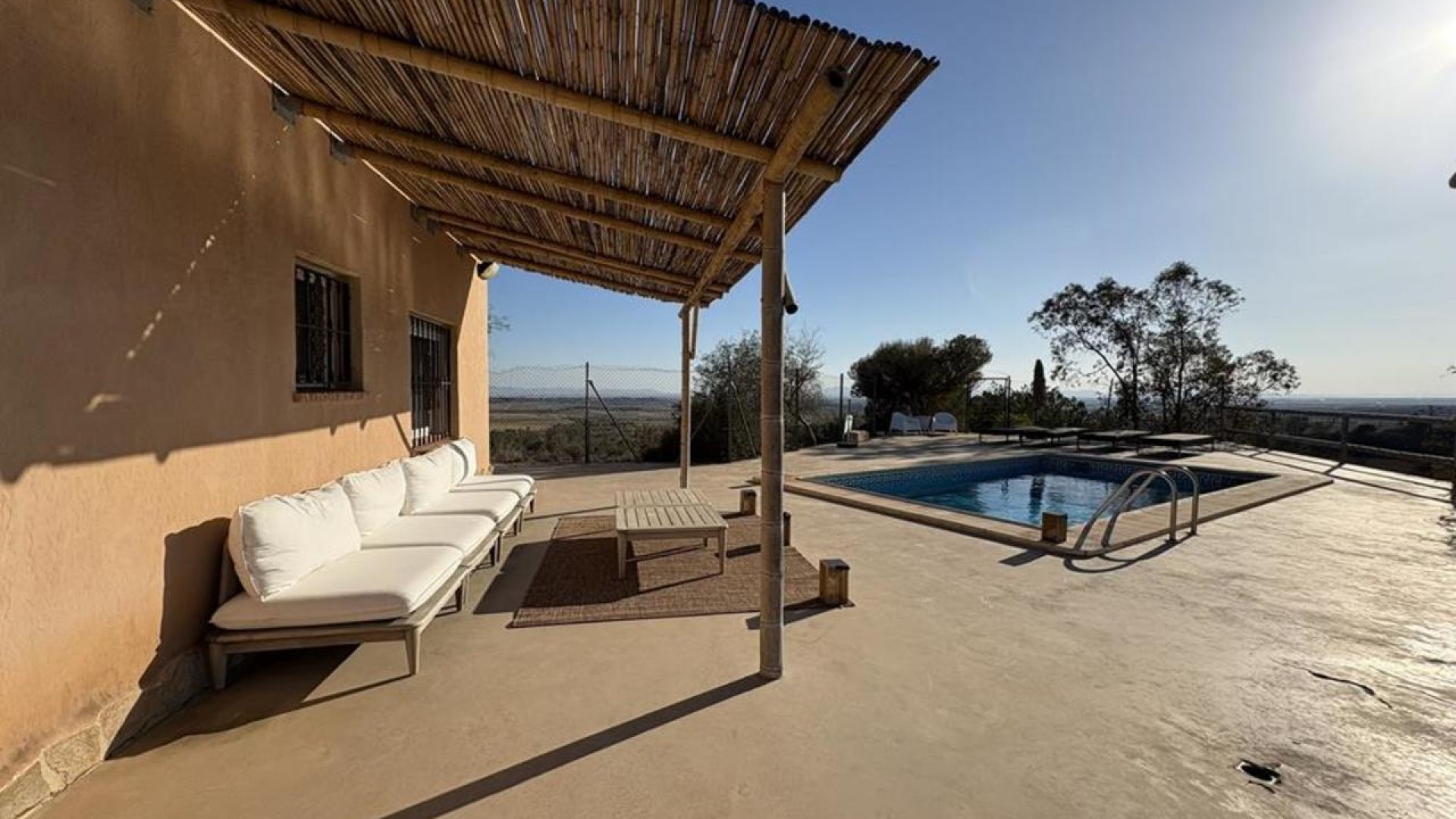 Videresalg - Fritliggende villa -
Gea y Truyols