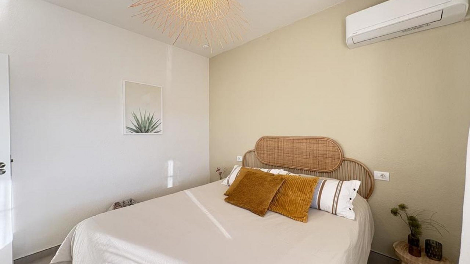 Videresalg - Fritliggende villa -
Gea y Truyols