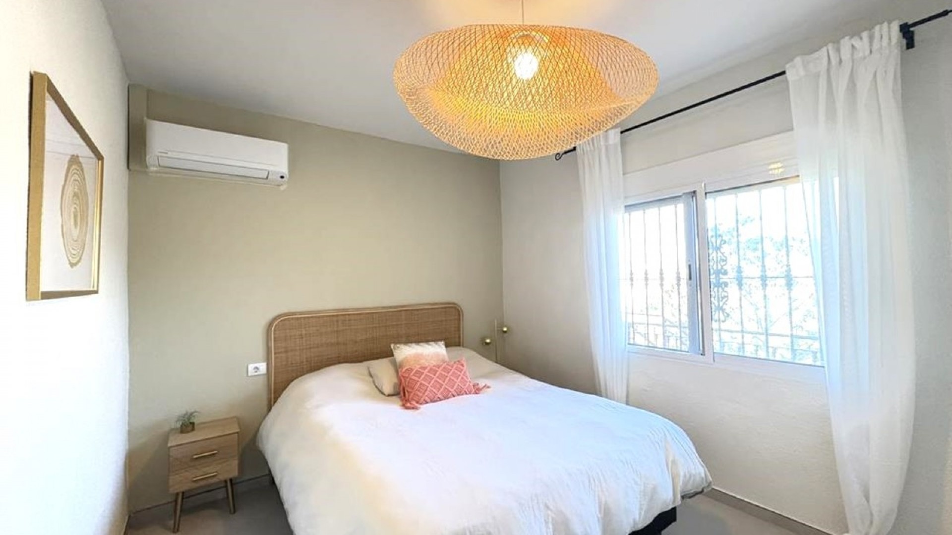 Videresalg - Fritliggende villa -
Gea y Truyols