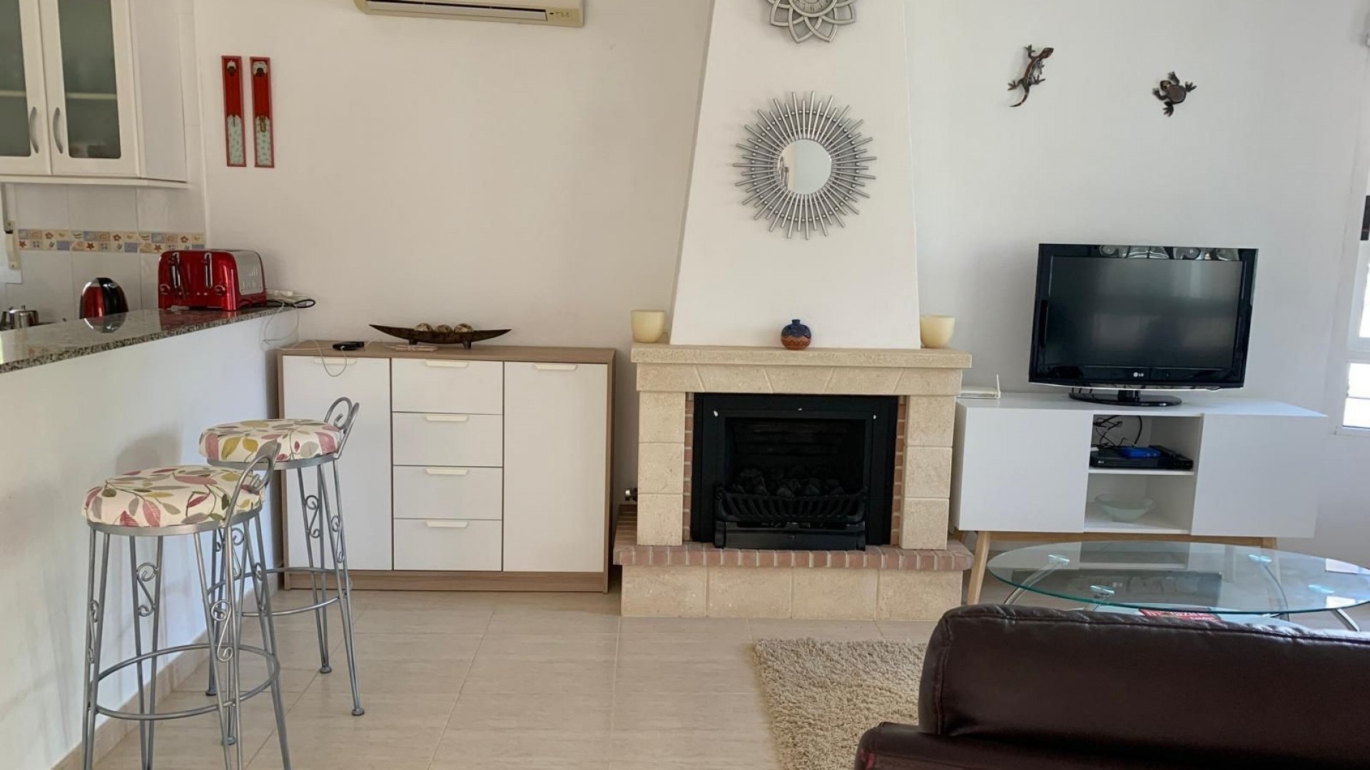 Videresalg - Fritliggende villa -
Guardamar del Segura - Guardamar - El Raso