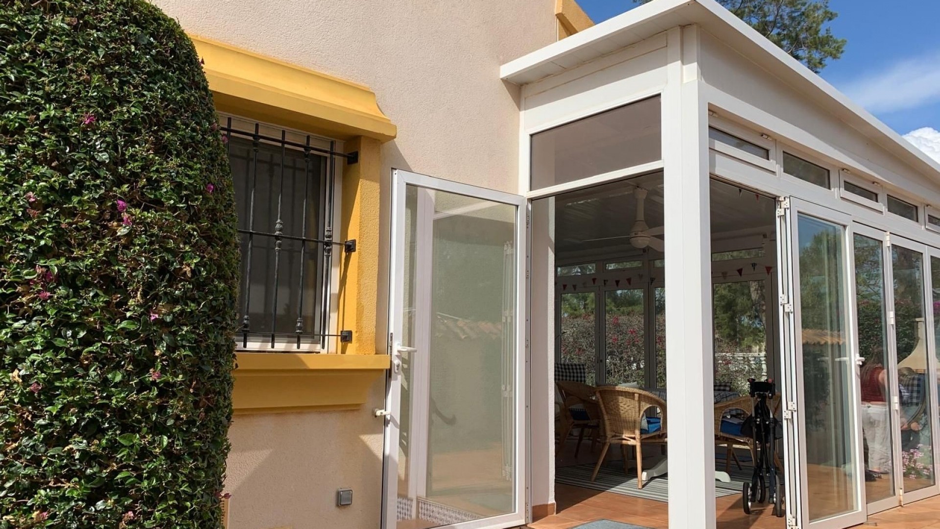 Videresalg - Fritliggende villa -
Guardamar del Segura - Guardamar - El Raso