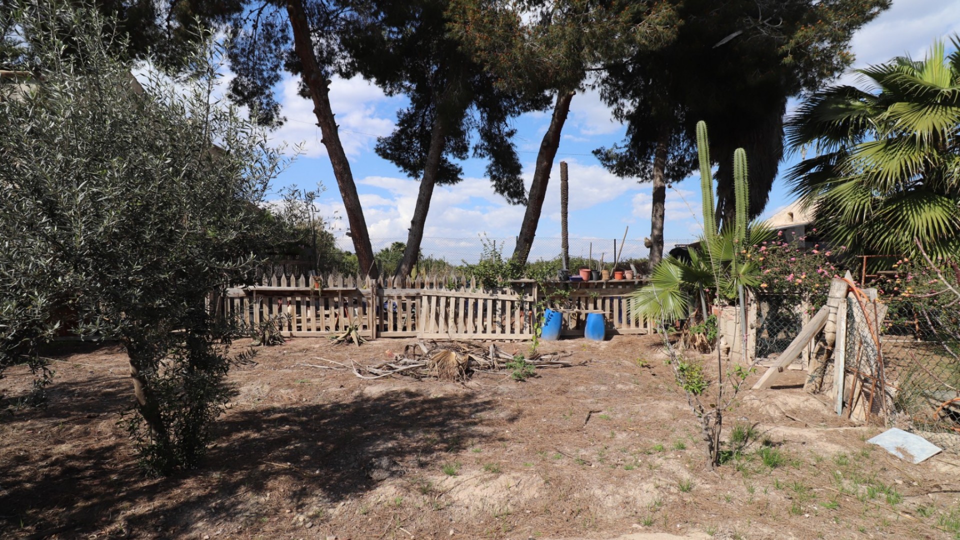 Videresalg - Fritliggende villa -
Heredades - Heredades - Village