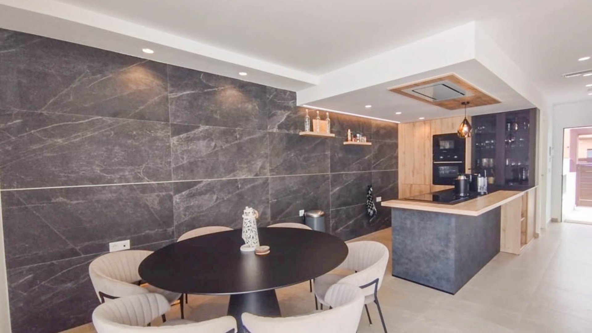 Videresalg - Fritliggende villa -
La Finca Golf - La Finca Golf and Spa Resort