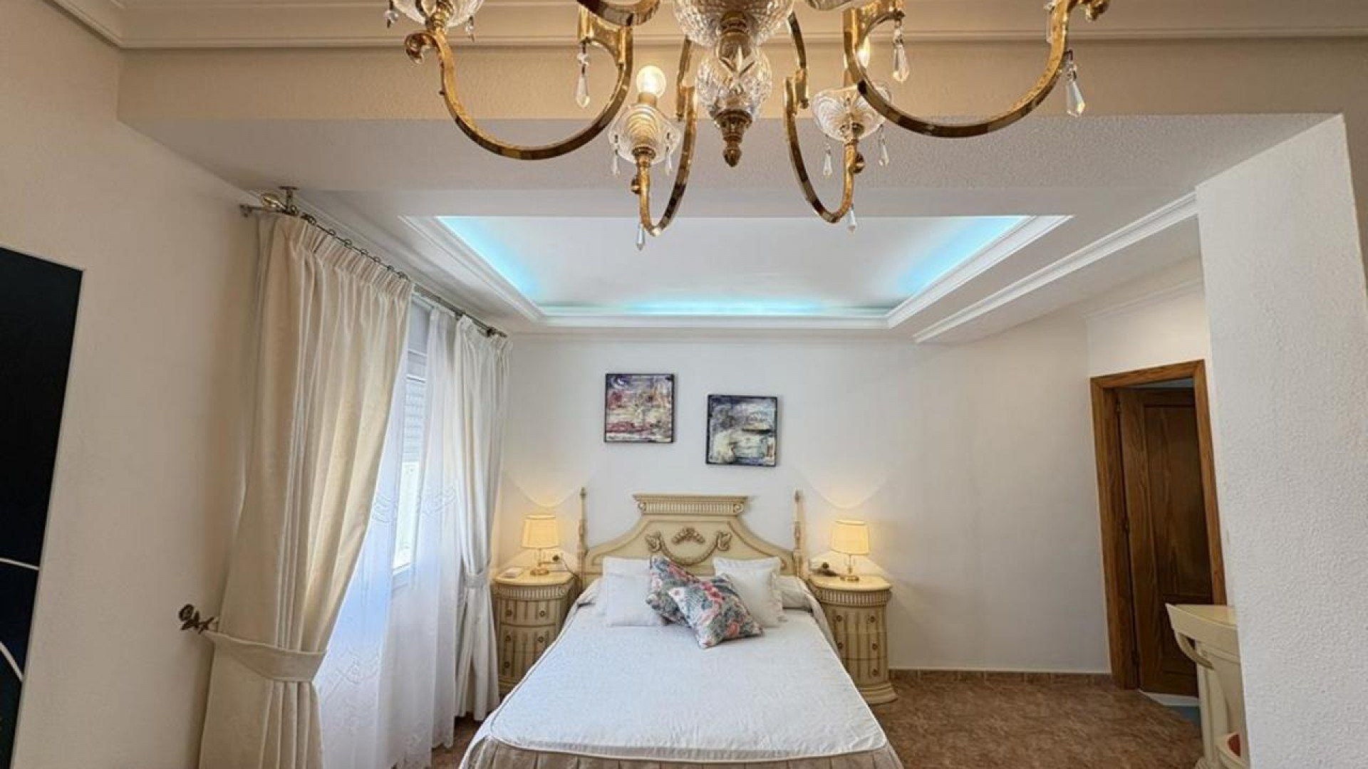 Videresalg - Fritliggende villa -
La Manga del Mar Menor