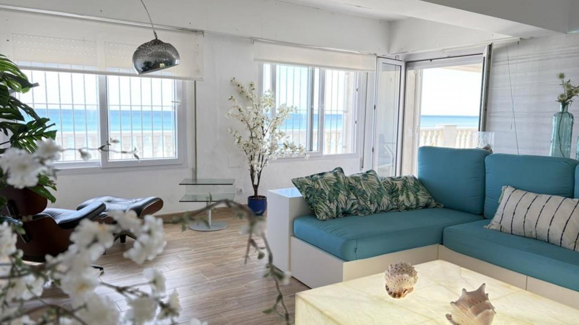 Videresalg - Fritliggende villa -
La Manga del Mar Menor