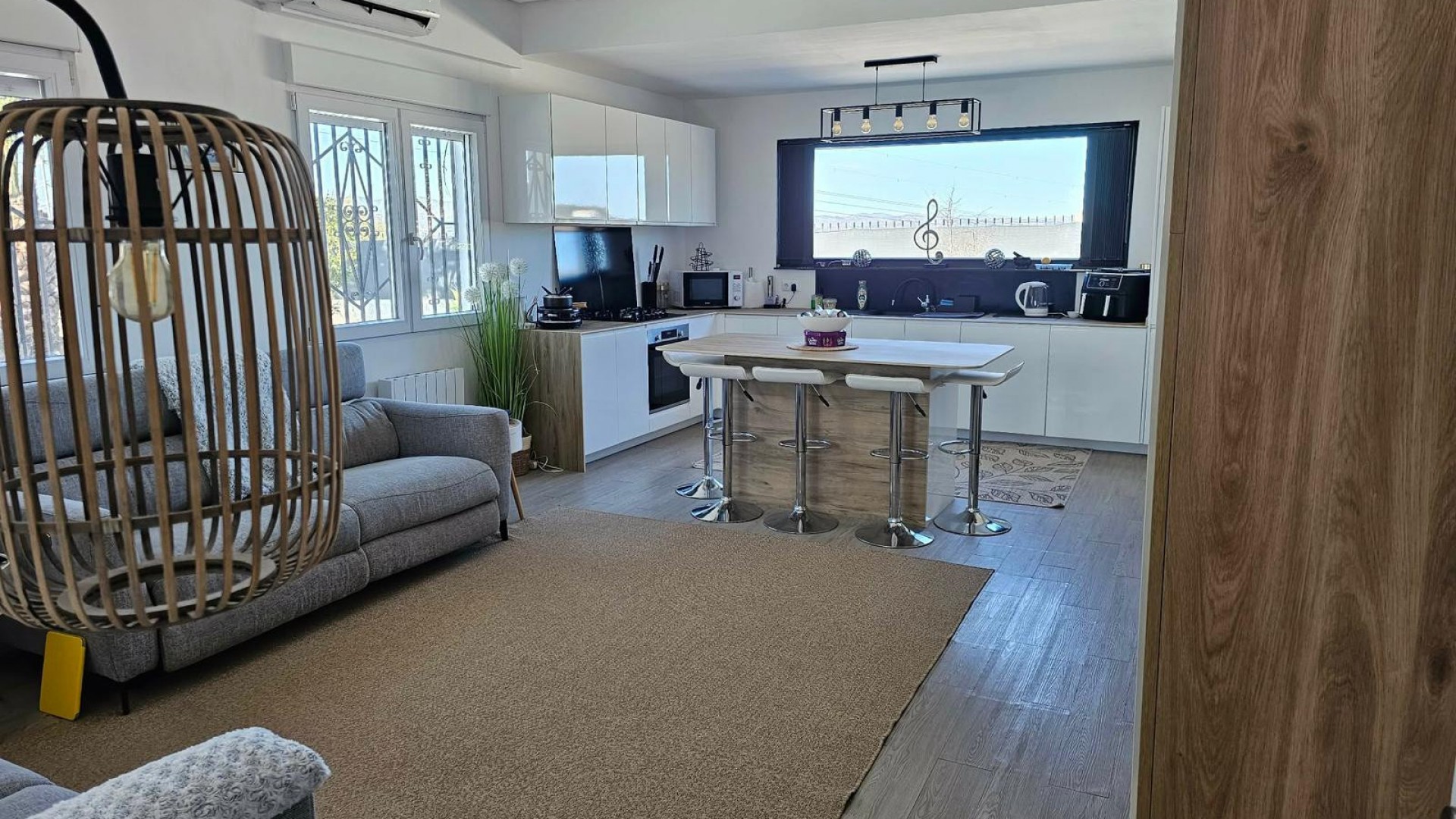 Videresalg - Fritliggende villa -
La Marina