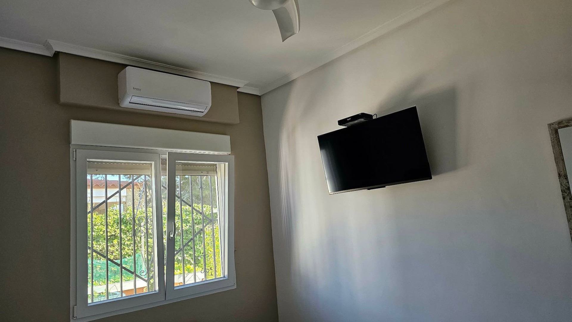 Videresalg - Fritliggende villa -
La Marina