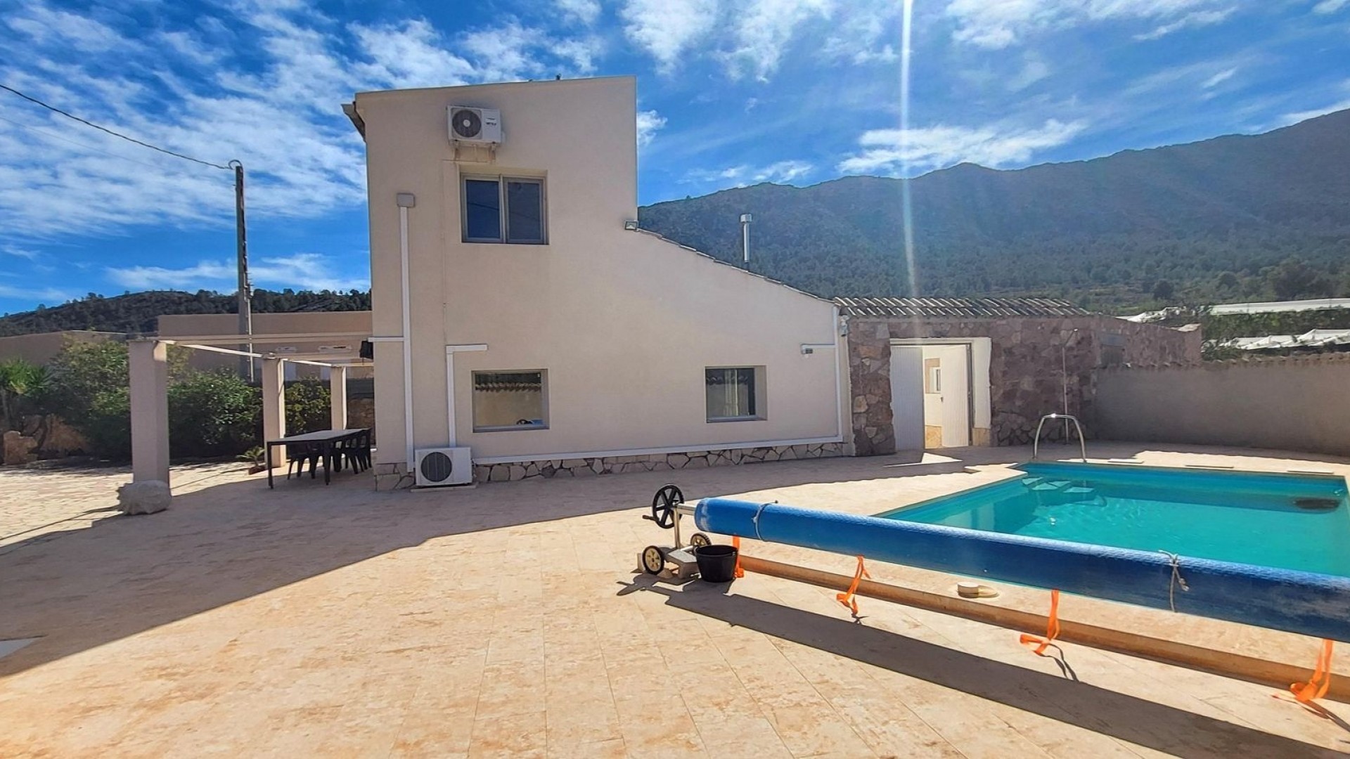 Videresalg - Fritliggende villa -
La Romana