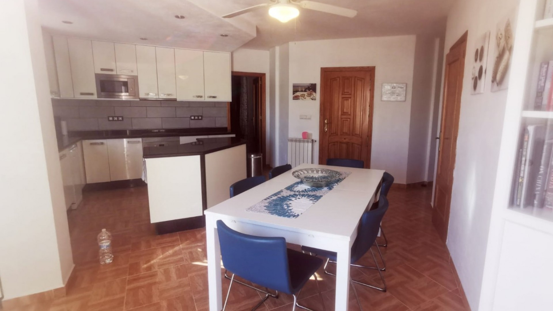 Videresalg - Fritliggende villa -
Los Alcazares - Town