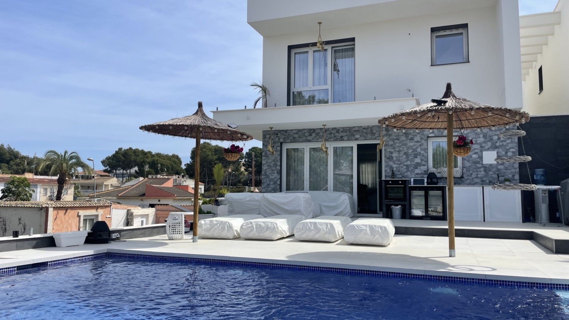 Videresalg - Fritliggende villa -
Los Balcones - Los Altos del Edén - Los Balcones