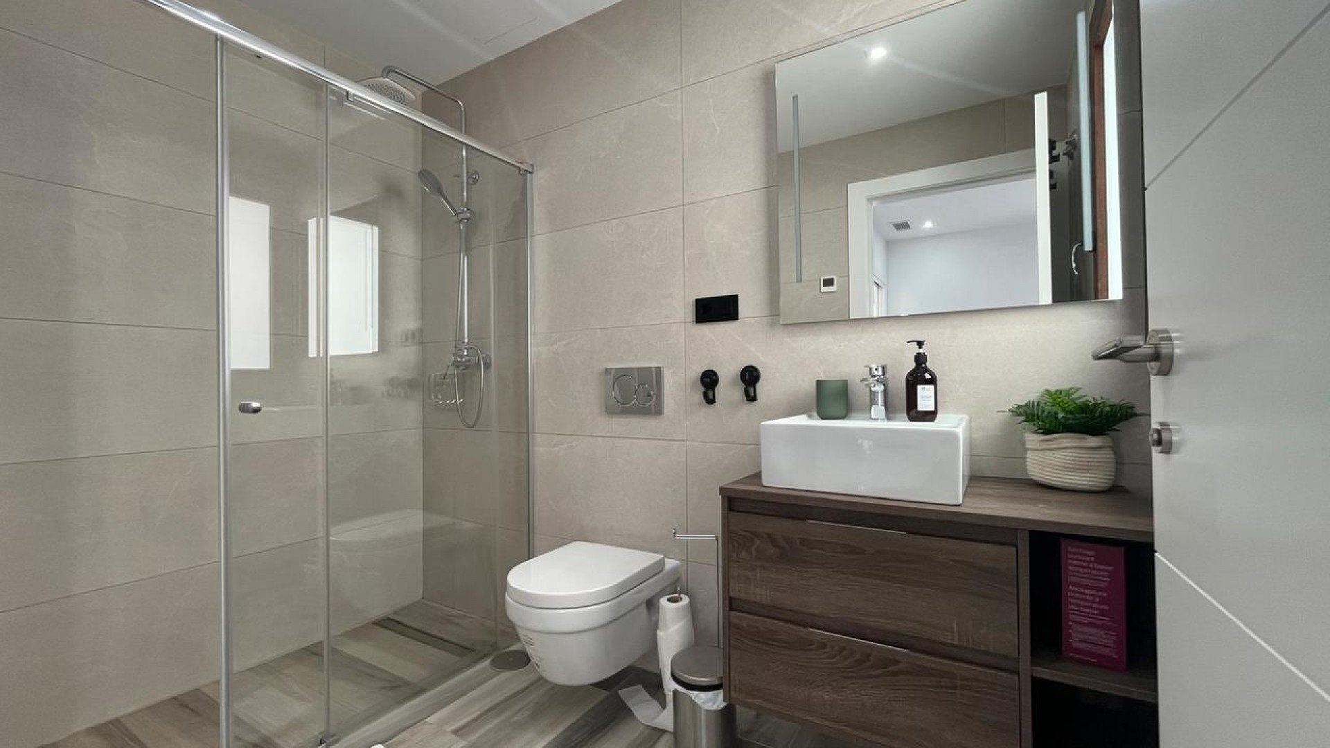 Videresalg - Fritliggende villa -
Los Balcones - Los Altos del Edén - Los Balcones