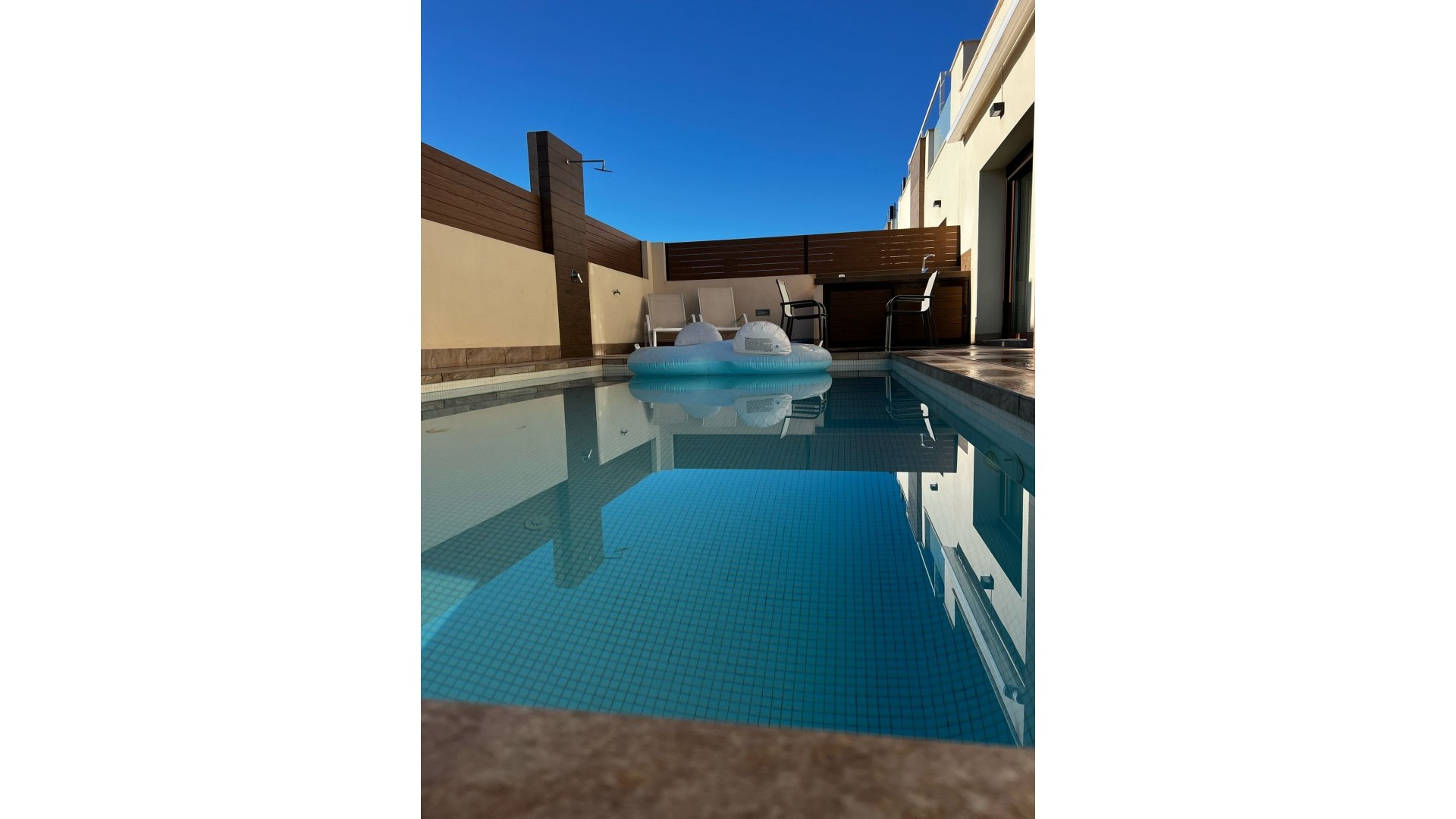 Videresalg - Fritliggende villa -
Los Montesinos - 0