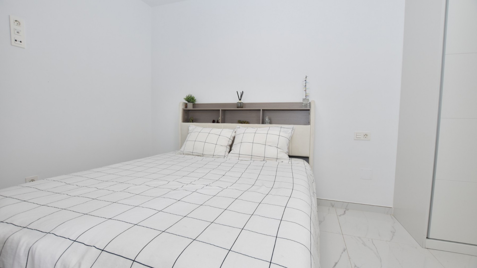 Videresalg - Fritliggende villa -
Los Montesinos