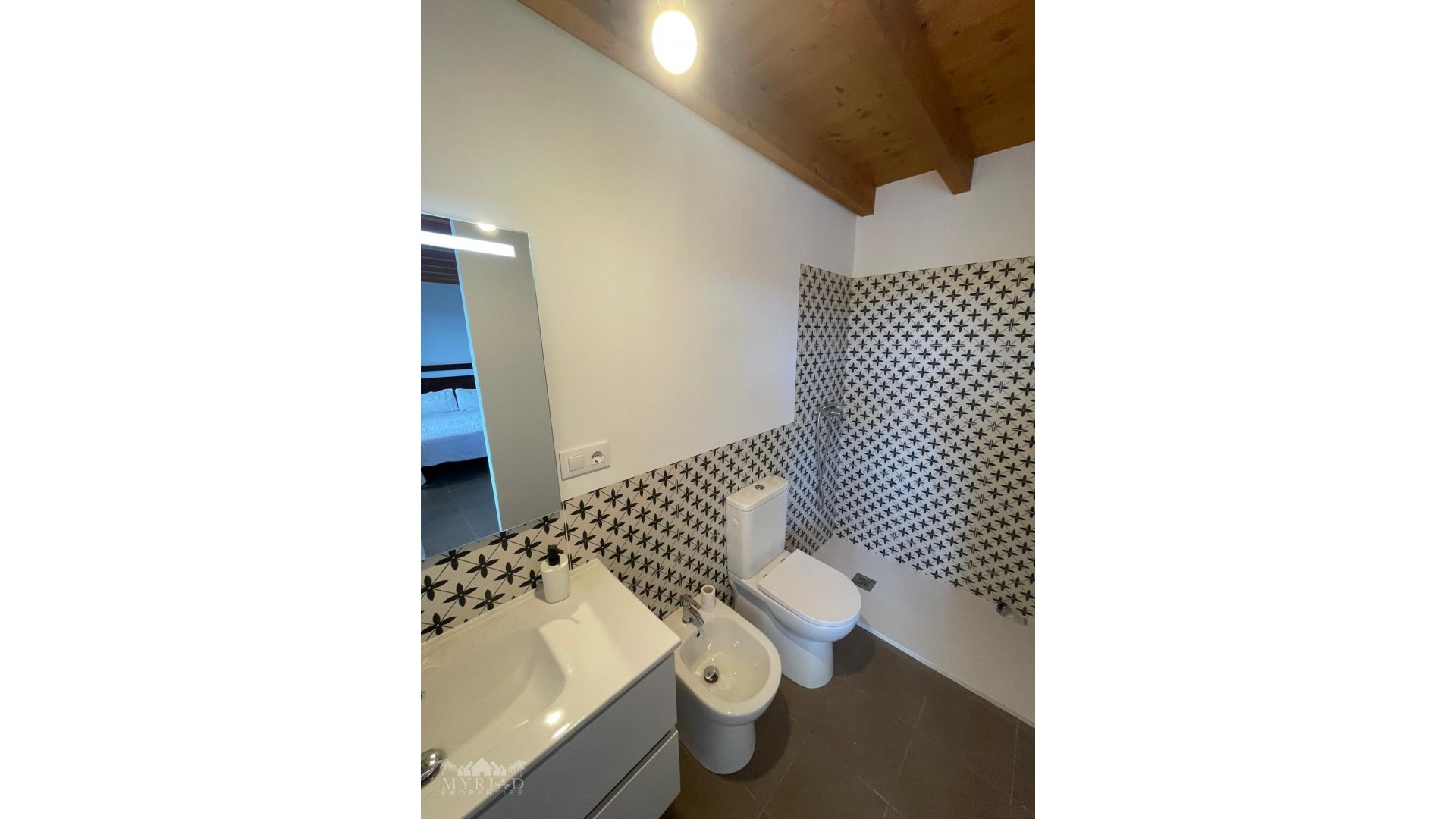 Videresalg - Fritliggende villa -
Macisvenda - Macisvenda Murcia